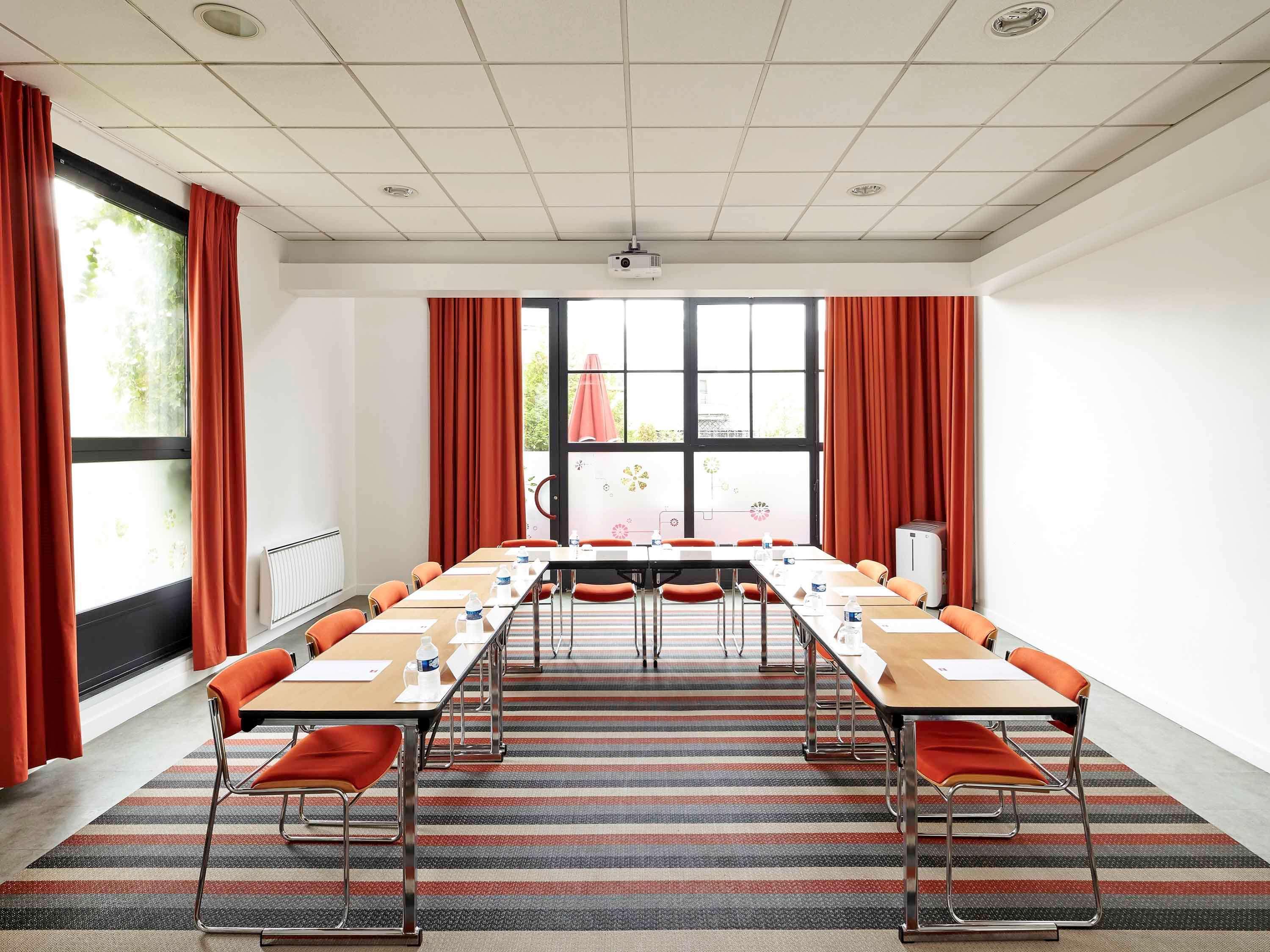 Ibis Marne La Vallee Champs-Sur-Marne Exterior foto